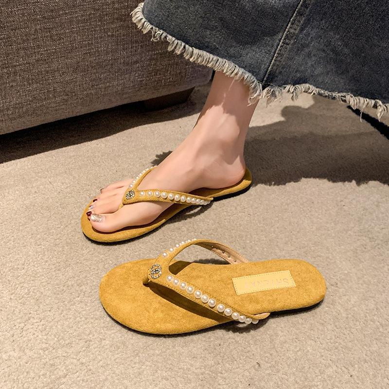 Fairy Cool Slippers Pearl Small Fragrant Style Fashion Rhinestone Clip Slippers Female Summer Outer Wear Toe Herringbone Flat Bottom with Skirt Frenc
