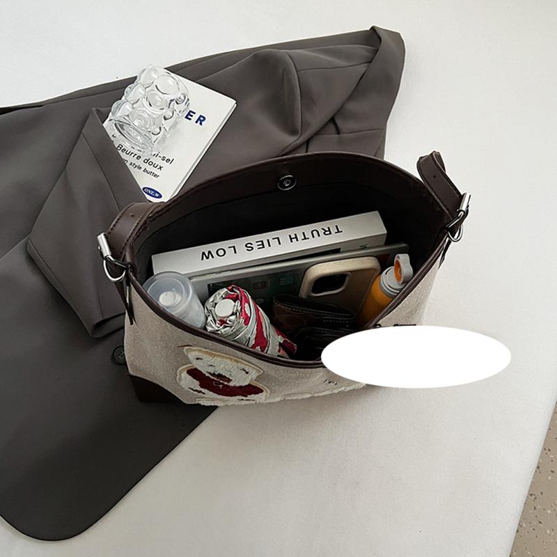 Vintage Bear Cartoon Tote Bag Large Capacity Commuter Women Shoulder Bag Fashionable Versatile Teenagers Girls School Bag