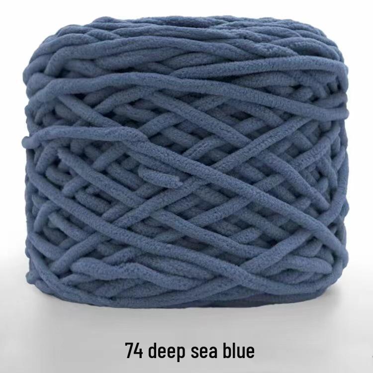 3.8 Liang Thick Ice Yarn for Crochet and Knitting