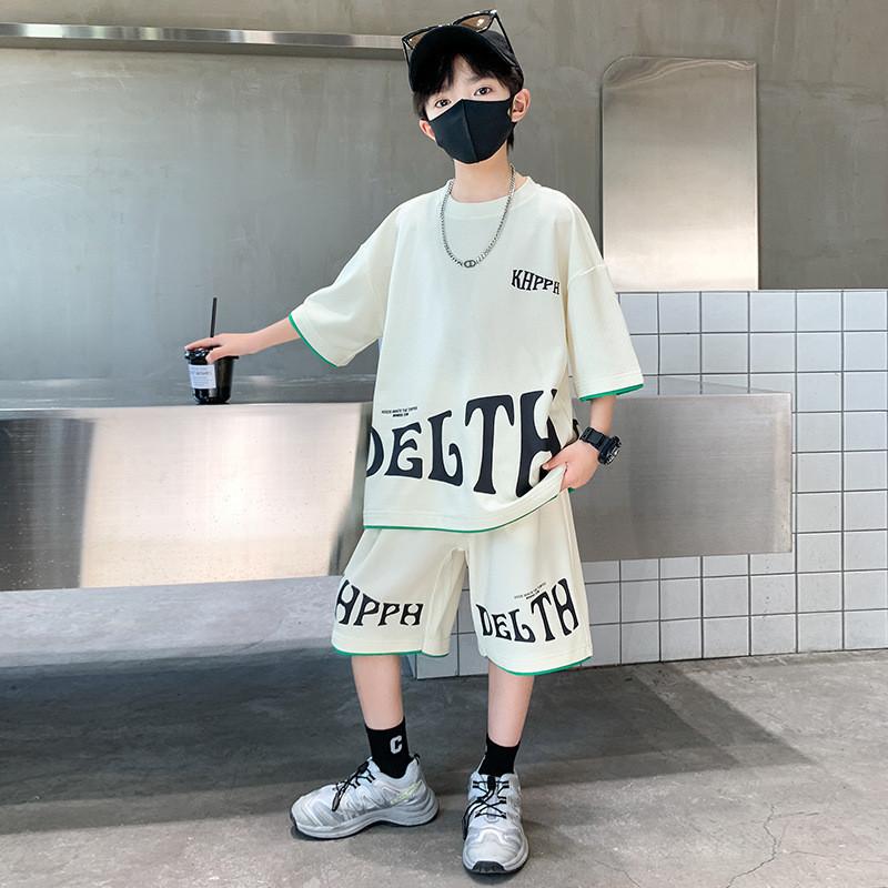 

Набор из коротких футболок с буквенным принтом для мальчика 150