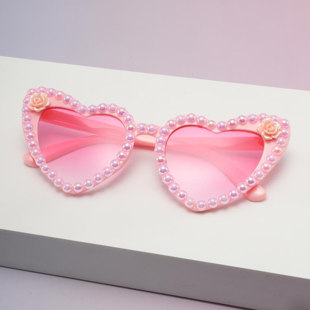 Women Sweet Romantic Heart-shaped Pearl Floral Sunglasses Perfect Gift for Valentine's Day Girlfriend Birthday Gift