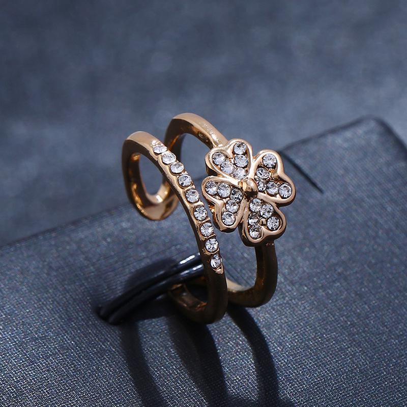 Rose Gold Korean-Style Personalized Crown Couple Ring