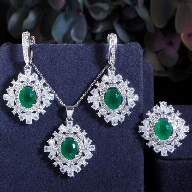 

Crystal High-End Jewelry Set, Zircon Necklace, Earrings, Rings, Three-Piece Set, Wedding Accessories. 9