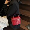 New Minimalist and Fashionable Box Shape Small Handbag, Contrasting Color Women's Bag, High-end Carriage Single Shoulder Crossbody Handbag