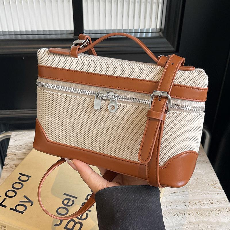 

Spring And Summer Fashion Niche Bag Women S Shoulder Messenger Canvas Bag High-End Portable Lunch Box Bag Niche 21*7*15 коричневый