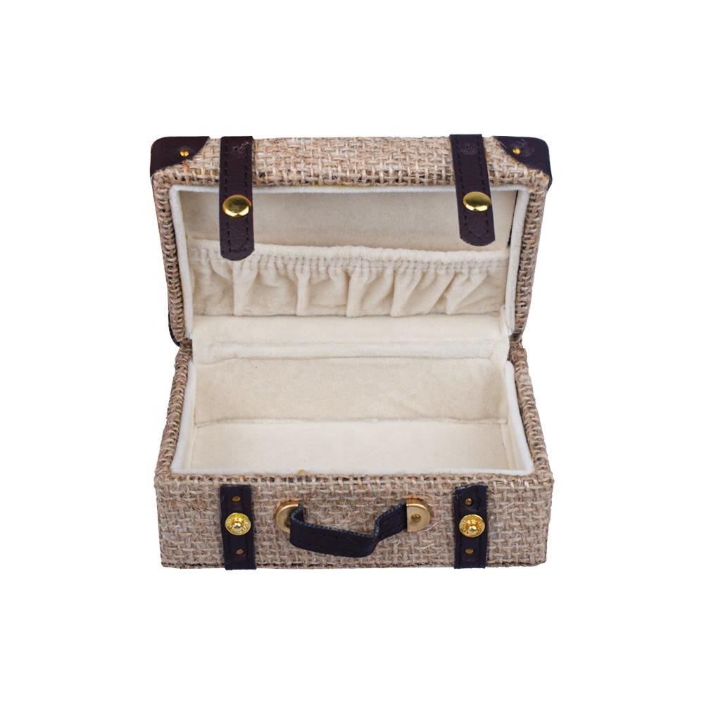 Blythe Doll Mini Toy DIY Educational Handmade Suitcase for Decoration