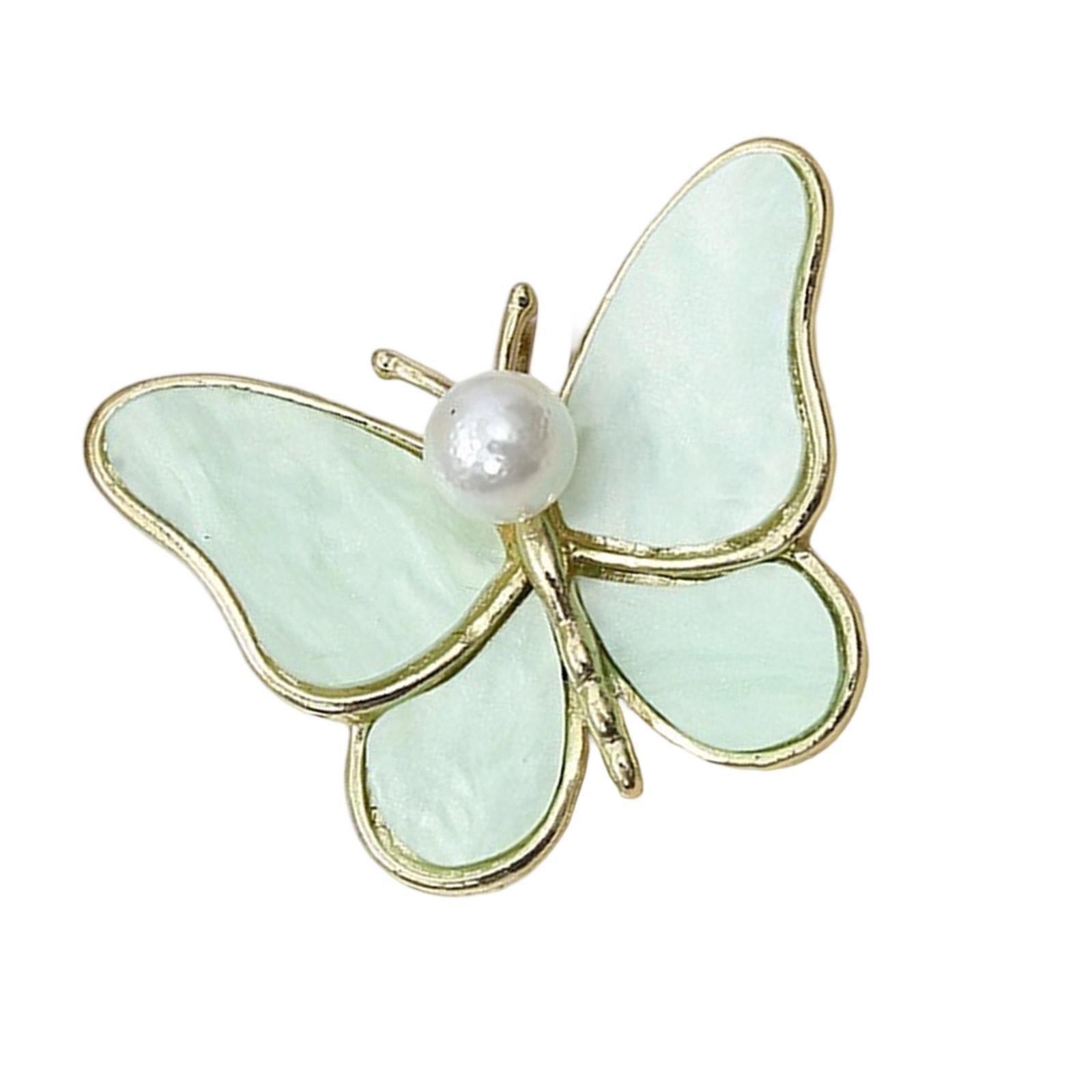 

Butterfly Brooch Pearls Shell Accent Secure Lock Closure Portable Designs for Elegant Occasions зелений