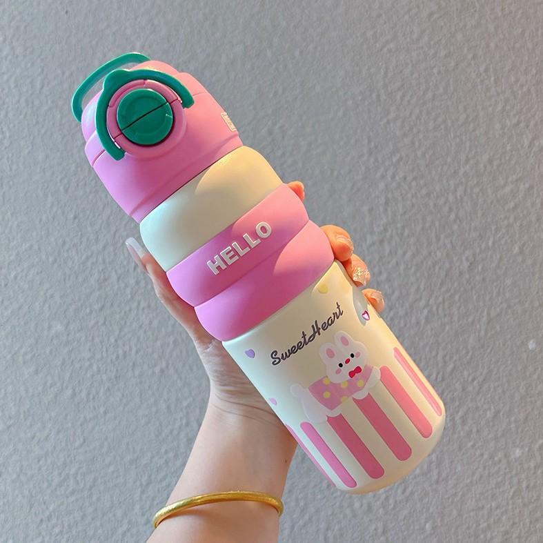 

Children s thermos cup Large capacity portable portable straw cup Cartoon cute student water cup 600ML розовый