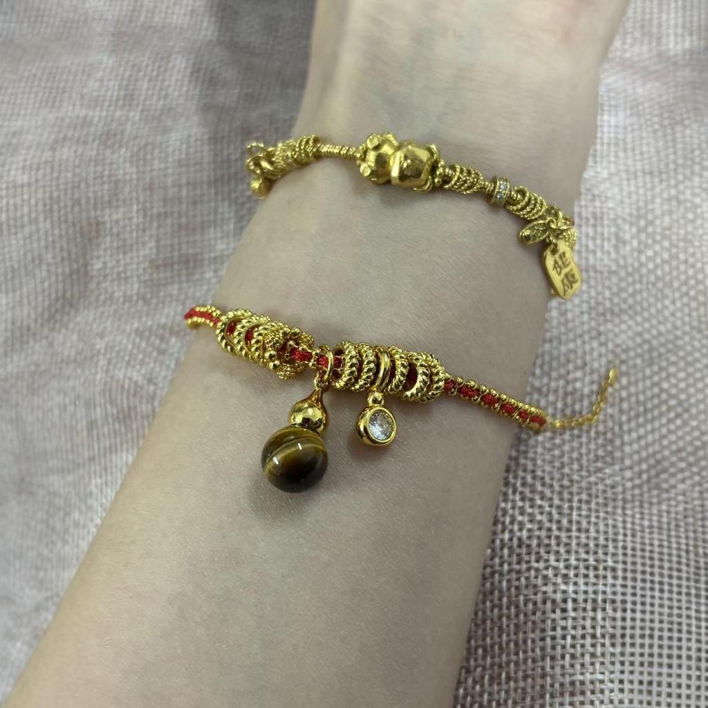 New Year Sand Gold Tiger Eye Luck Bead Bracelet with High Color Retention for Women