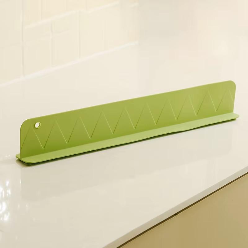 

Rafford Silicone Sink Splash Guard with Suction Cups Anti-Splashing Baffle for Kitchen Bathroom Clothes & Countertop Protection