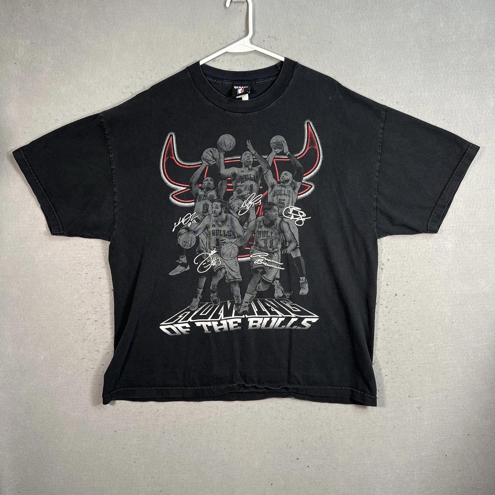 

UNK Running Of The Chicago Bulls T Shirt Adult 2XL XXL Black NFL Football Mens L