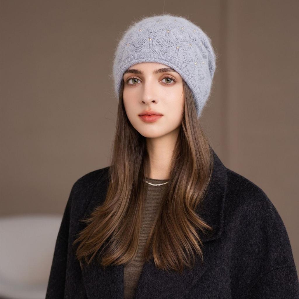Winter Hat Women's Knitted Hat Casual Fashion Bag Head Ear Protection Hat Winter Windproof Hat