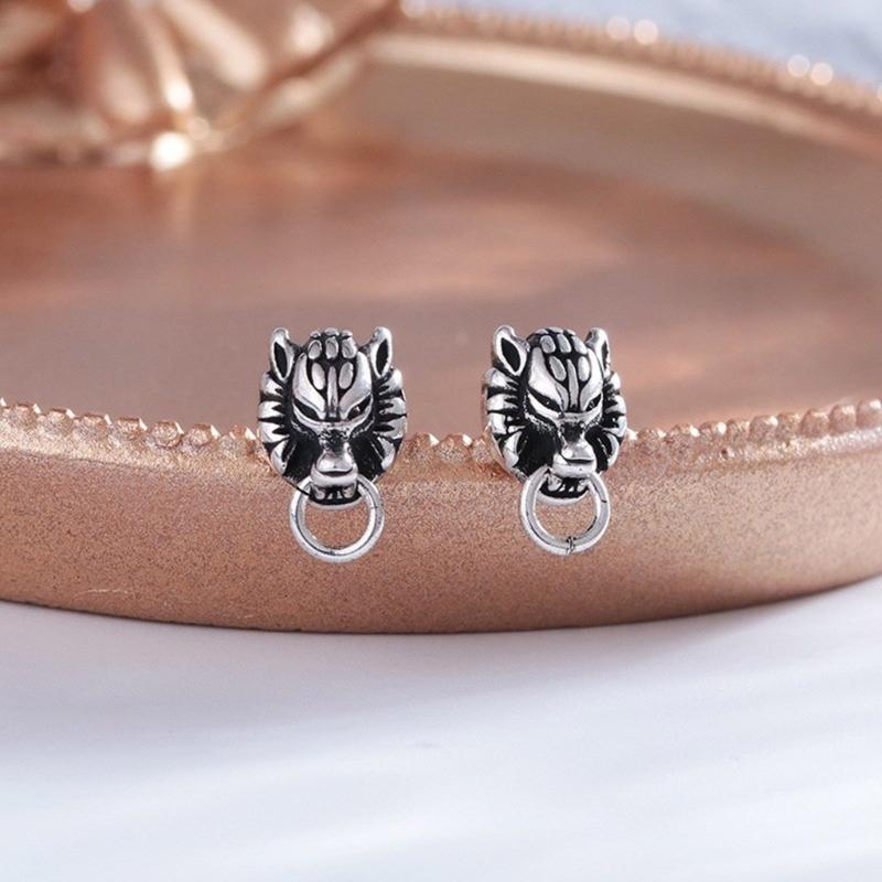 Punk Tierohrstecker Wolfskopf Ohrringe Knorpelohrringe Wolfskopf Stecker Schmuck Geschenk für Frauen Männer Unisex
