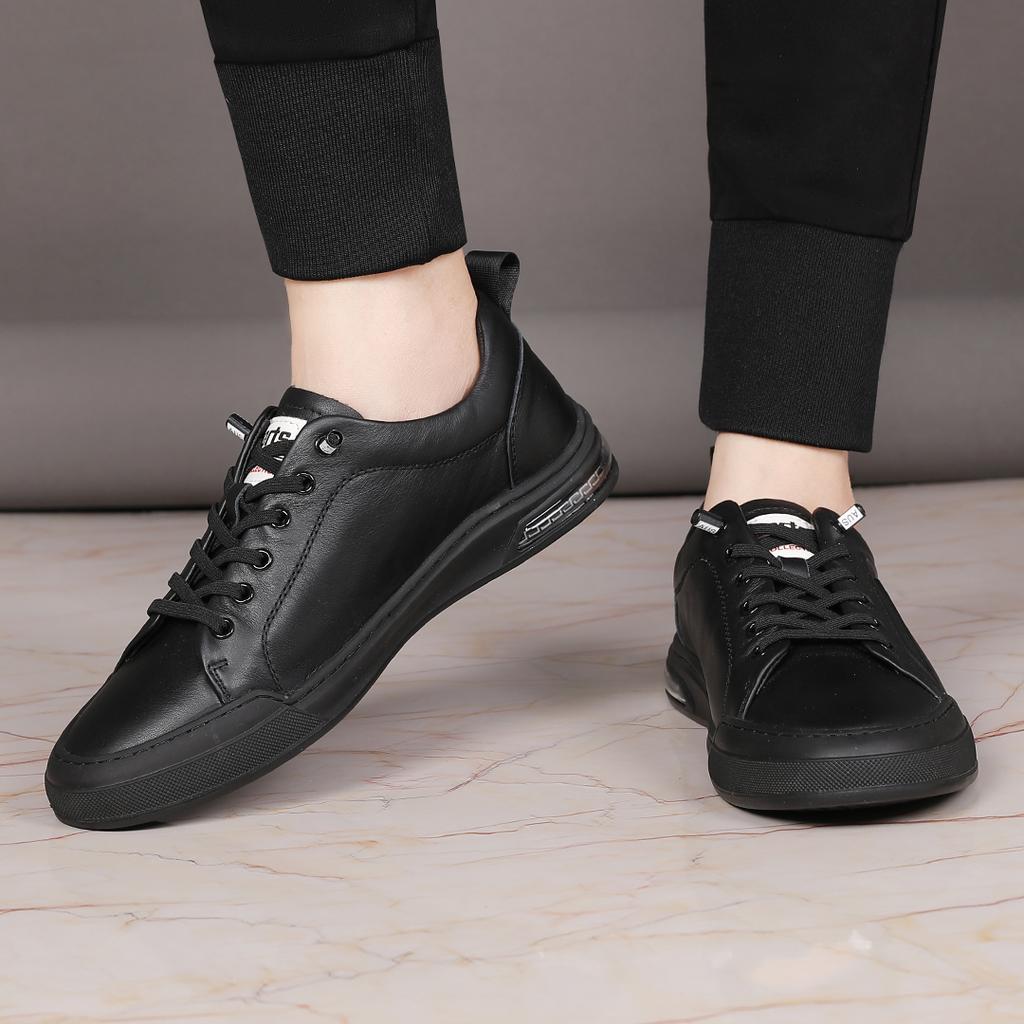 Men's Genuine Leather Casual Shoes Comfortable Lace-Up Walking Sneakers Breathable Outdoor Skate Shoes 2025 New Flats