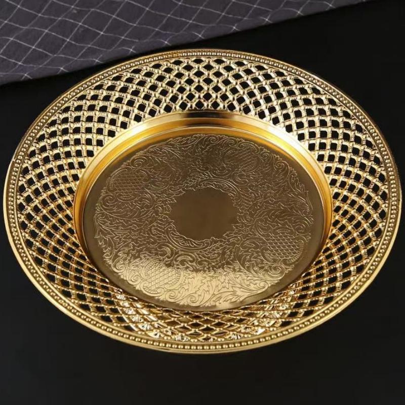 European Fruit Tray,Hollowed-Out Circle Shape Exquisite Golden Cake Plate,Snack Plate Butter Cheese Dish Wedding Decoration