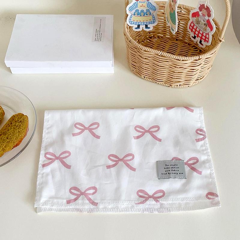 1Pc Photography Props Rural Style Placemat Scene Layout Cotton Fresh Sweet Restaurant Decoration Butterfly Print Decorative Cloth