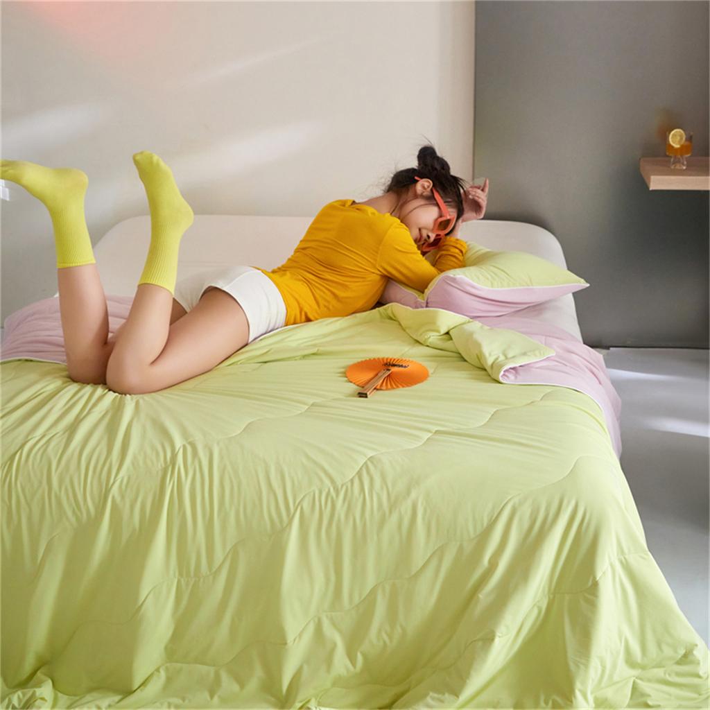 High End Ice Silk Cooling Blanket For Bed Soft Skin Friendly Breathable Summer Quilt Queen Cool Touch Air Conditioner Comforter
