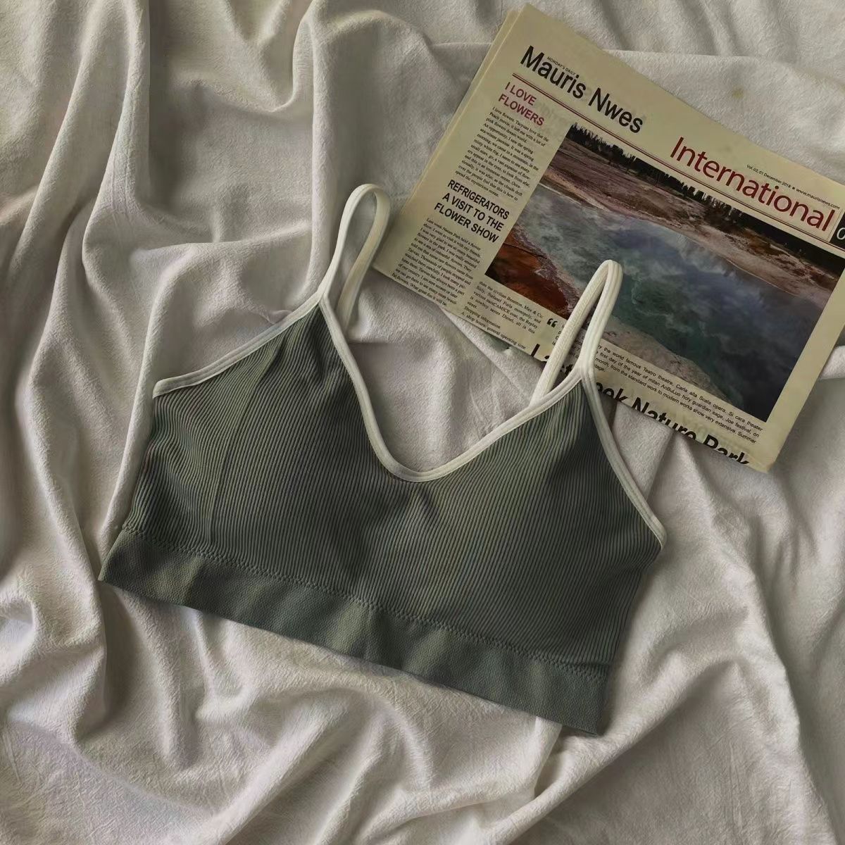 

Женский студенческий бюстье без застежки с фиксированной чашкой, поддерживающий и предотвращающий отвисание, для ношения как внутри, так и снаружи. L