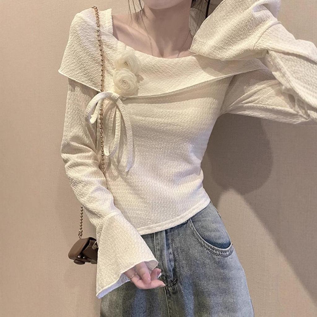 Women's Flare Sleeve One-Shoulder Knit Top with 3D Flower - Slimming & Flattering Autumn/Winter Sweater
