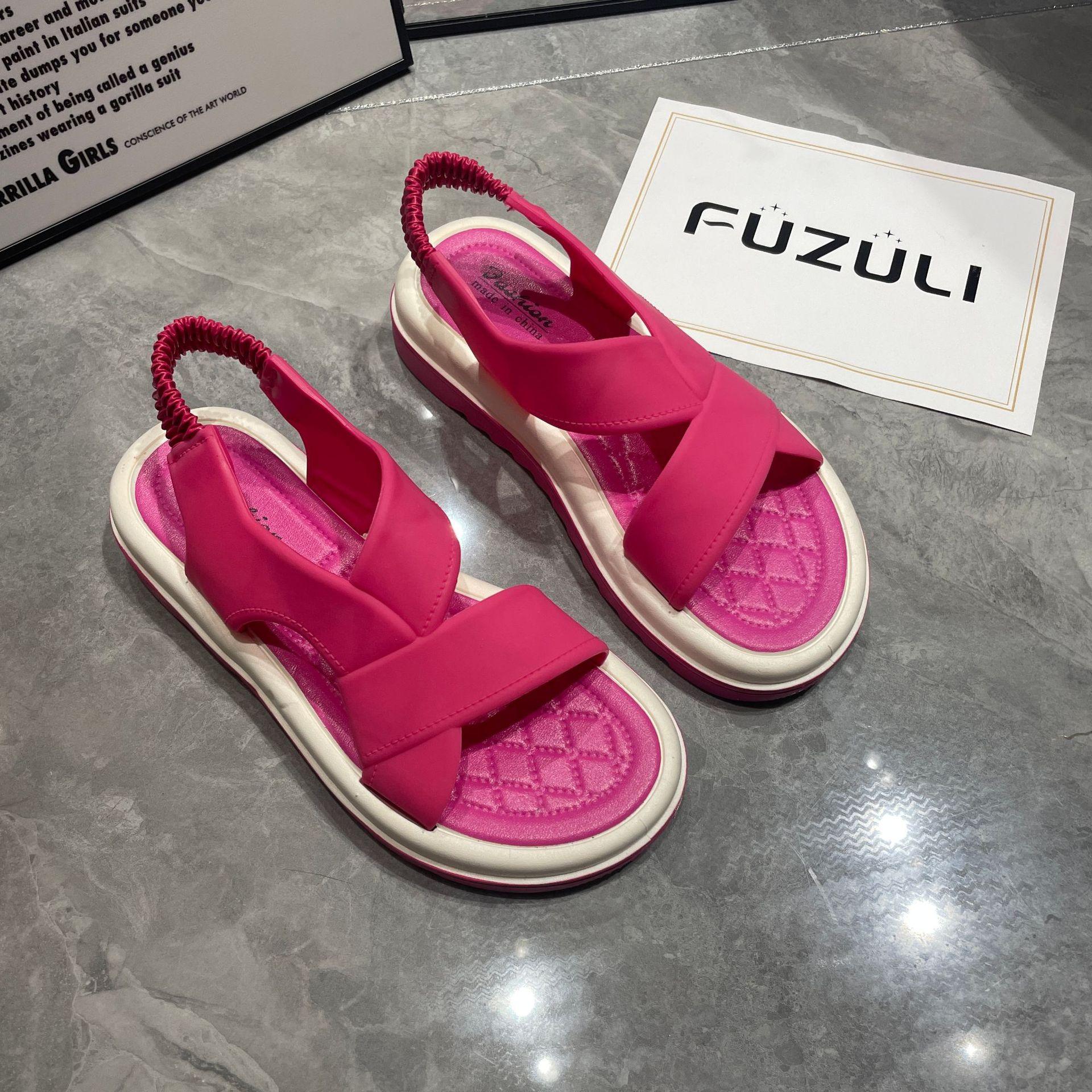 

2025 летние сандалии женские однотонные классные индивидуальные женские утолщенные носок с круглой головкой и ремешком сзади классные тапочки 40 розы красного