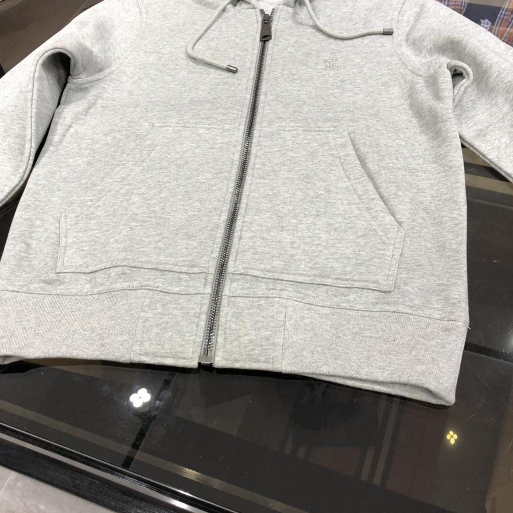 High-Quality British Style Men's Hooded Fleece Sweatshirt for Spring/Autumn, Zipper Cardigan, Customizable Logo, 3D Design, In Stock.