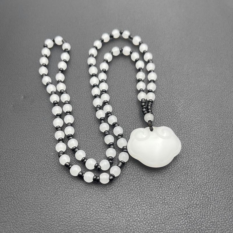 New Chinese Wushi Pai Pendant Necklace: Imitation Jade Stone Xinjiang Hetian Jade Ping an Pai Glass Pendant for All Genders