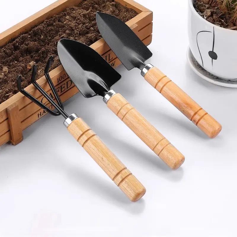 Free Shipping: Gardening Tools Set - Flower & Vegetable Planting Shovel Trio