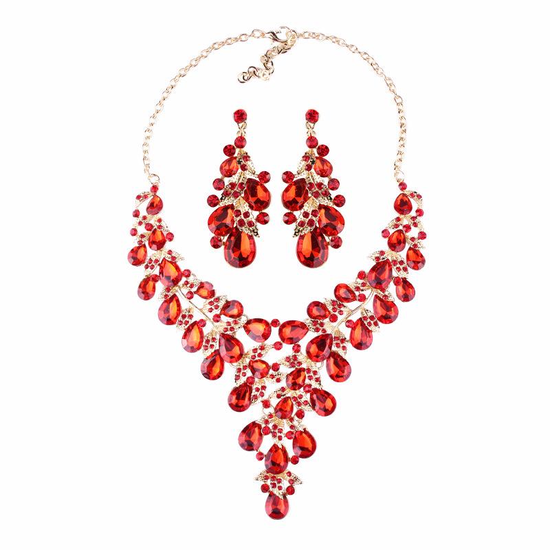 Glam European & American Statement Rhinestone Necklace and Earring Set for Women - Evening & Dinner Accessories.