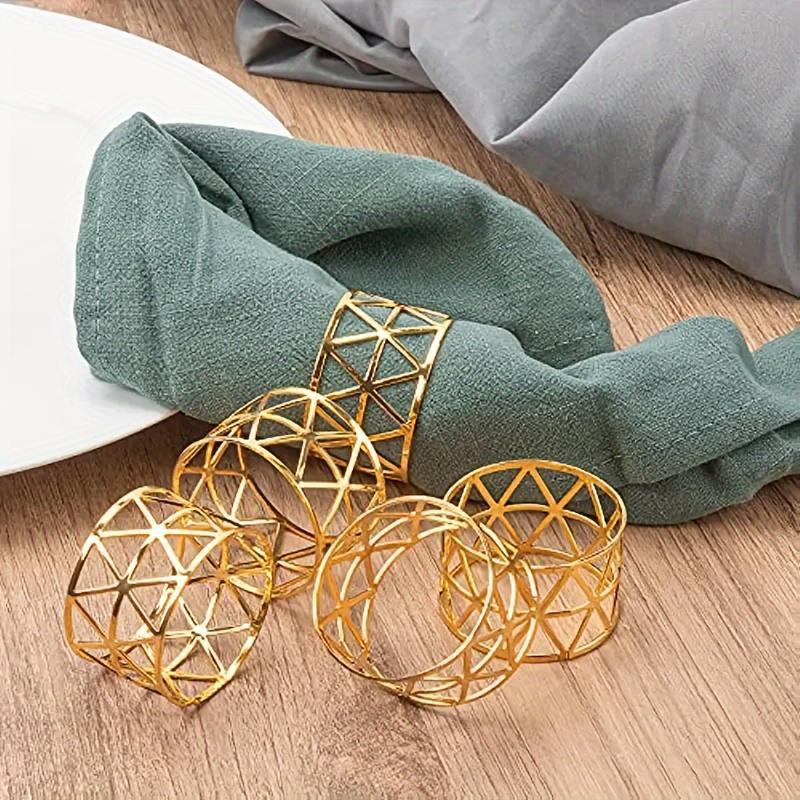 High Grade Shiny Metal Hollow Triangle Napkin Rings Napkin Clasps Are Suitable For Catering, Anniversary, Wedding, Birthday, Valentine's Day Gift
