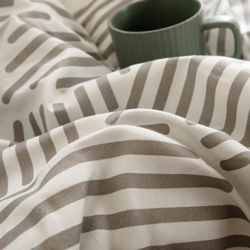 Muji 2-in-1 Foldable Pillow Quilt