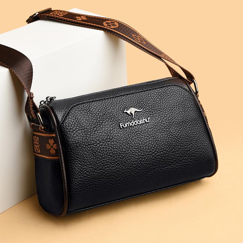 Women's Bag New Fashion Diamond Shoulder Women's Bag Pillow Bag Messenger Bag Large Capacity