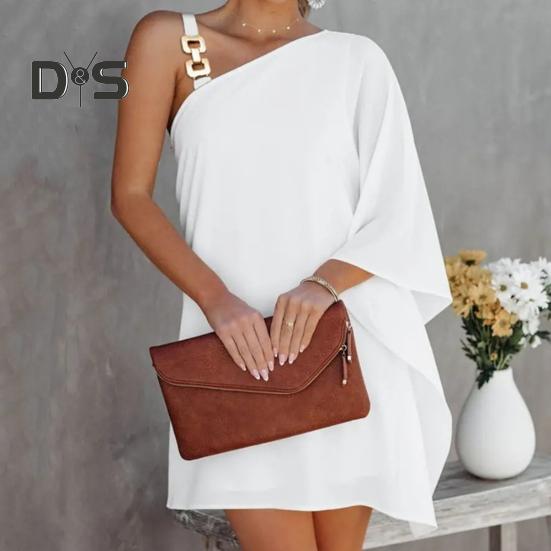 Letní dámské šaty s jedním netopýřím rukávem, odhalující rameno, s nepravidelným potiskem, šikmým výstřihem, volné, s řetízkovou dekorací, dovolenkové plážové minišaty