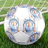 Erling Haaland 5 dydžio futbolo kamuolys, spalvingas, tinkamas visoms amžiaus grupėms, siūtas mašina, PVC medžiaga, varžybų kokybės, patvarus ir atšokantis