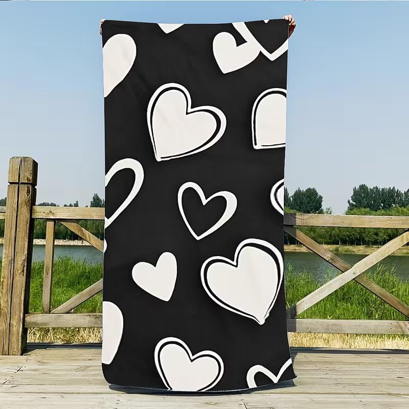 Pink Heart Striped Beach Towel Cute Coquette Style Quick Dry Sandproof Absorbent Towel for Summer Beach Travel Vacation