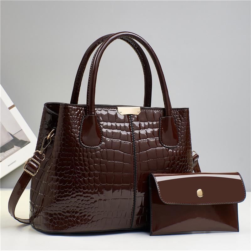 Crocodile Versatile Print Single Shoulder Handbag Featuring Chic Style And Ample Storage Space