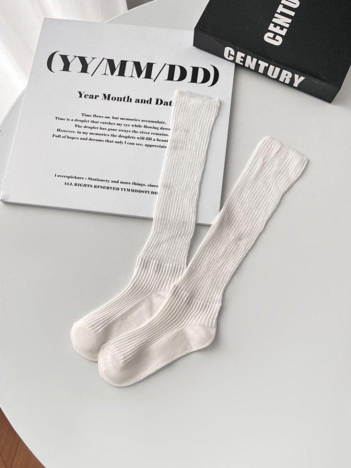 Trendy Women s Chunky White Mid-Calf Ballet Socks for Spring & Summer - Miu Style белый