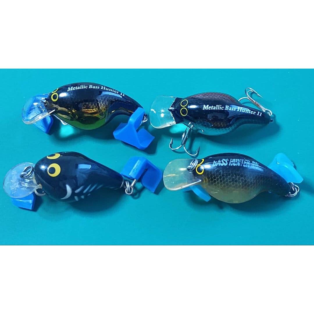 Used Bass hunter set of 4