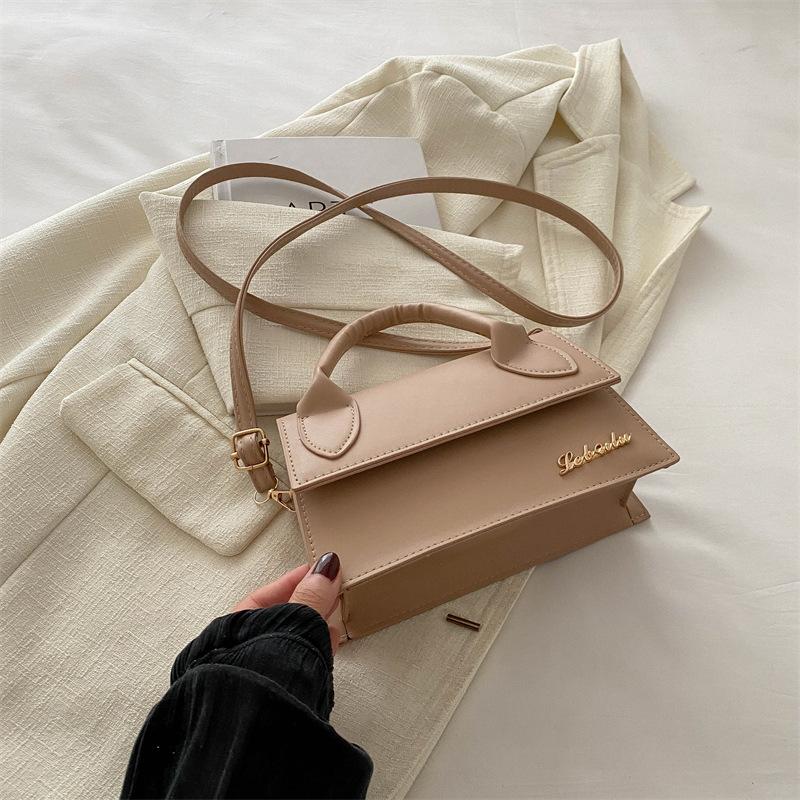 

Сумка Niche Design для женщин, новый стиль, простая текстура, маленькая квадратная сумка, повседневная и модная сумка через плечо на одно плечо