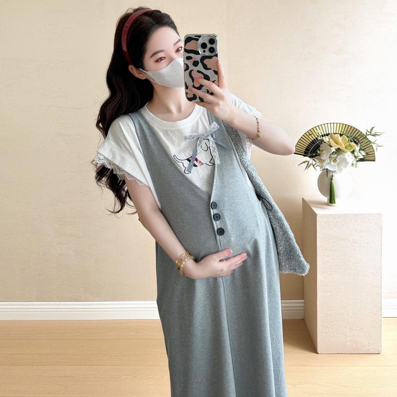 Korean Style Maternity Two-Piece: Age-Reducing Long Vest Dress + Embroidered T-shirt, Summer 2026 M
