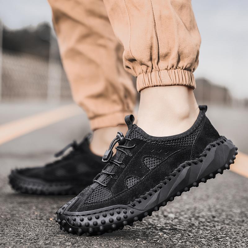 Summer Mesh Men's Shoes New Breathable Casual Shoes Outdoor Walking Men's Sneakers Hiking Shoes  Lightweight and Non Slip