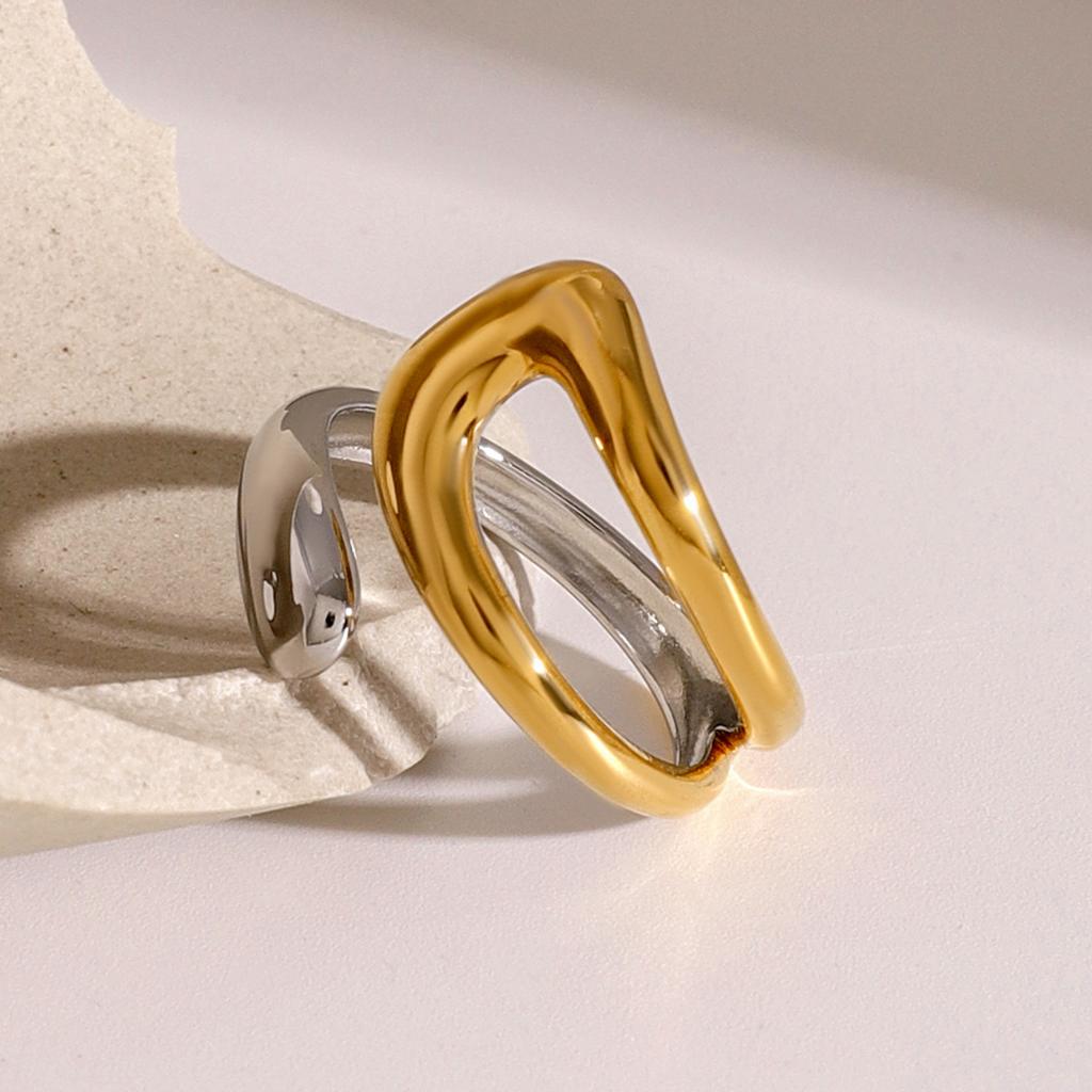 Yori Stainless Steel Natural Stone Turquoise Hyperbolic Ring Women Bohemian Golden Personality Waterproof Jewelry