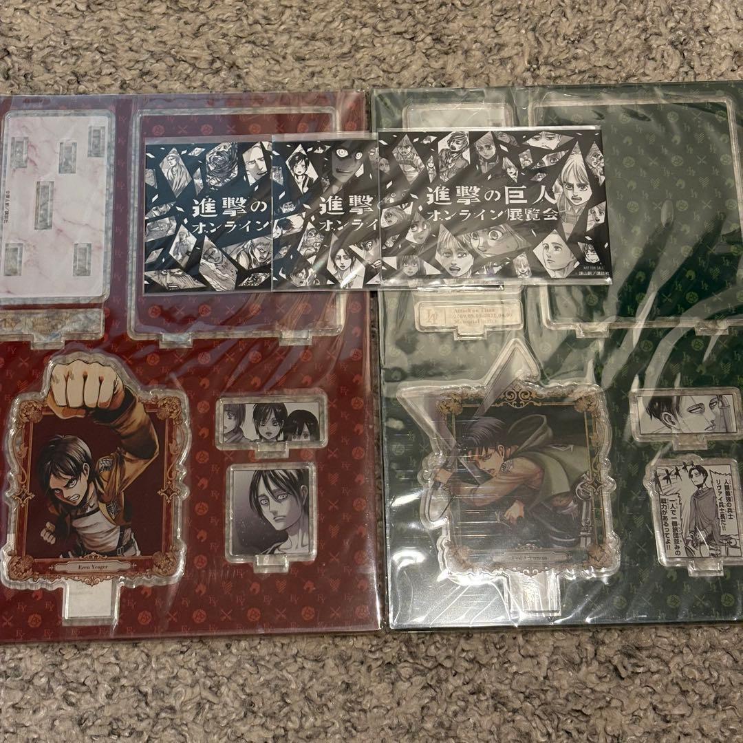 Used Attack on Titan Acrylic Stand Bromide