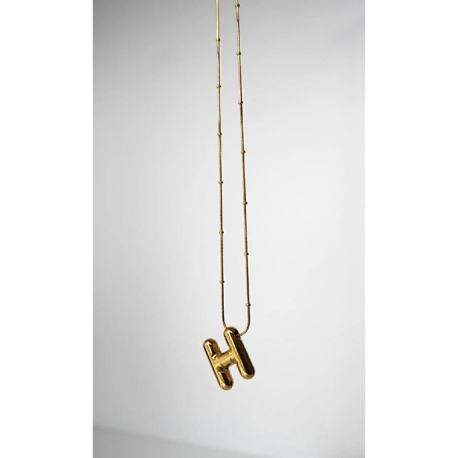 

Steel Balloon Letter Necklace Letter H 45 cm золотий