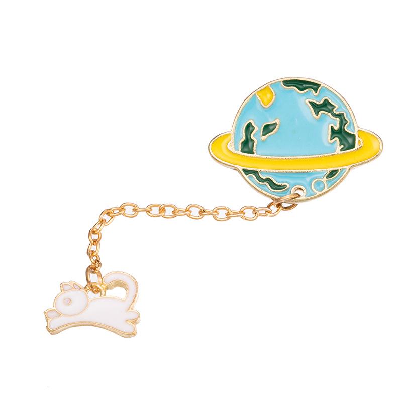 

Брошь «Креон Шин-чан»: Облако, Журавль, Дельфин, Планета, Ракета Капающее Масло Сплавной Значок для Сумок и Одежды.