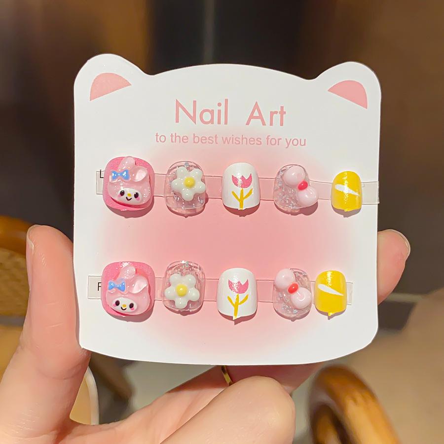 Cartoon Children's Wearable Nail Art Patches - Sweet and Cool Styled False Nails for a High-End Manicure