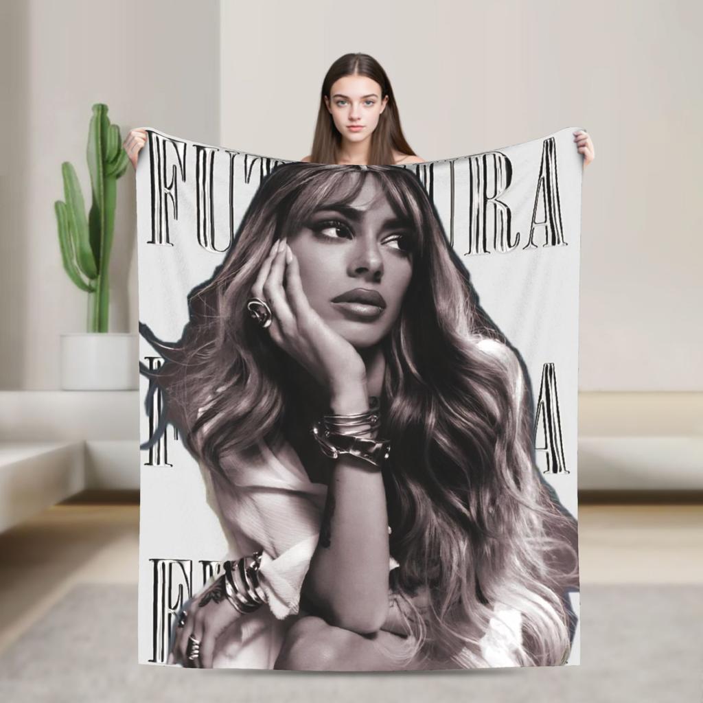 Soft Blanket Travel Office Singer TINI STOESSEL Futtura Album 2025 Throw Blanket  Flannel Bedspread For Bedroom Sofa Bed Cover