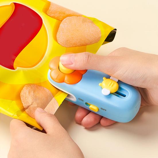 Mini Bag Sealer And Cutter Rechargeable Chip Bag Sealer Portable Sealing Machine