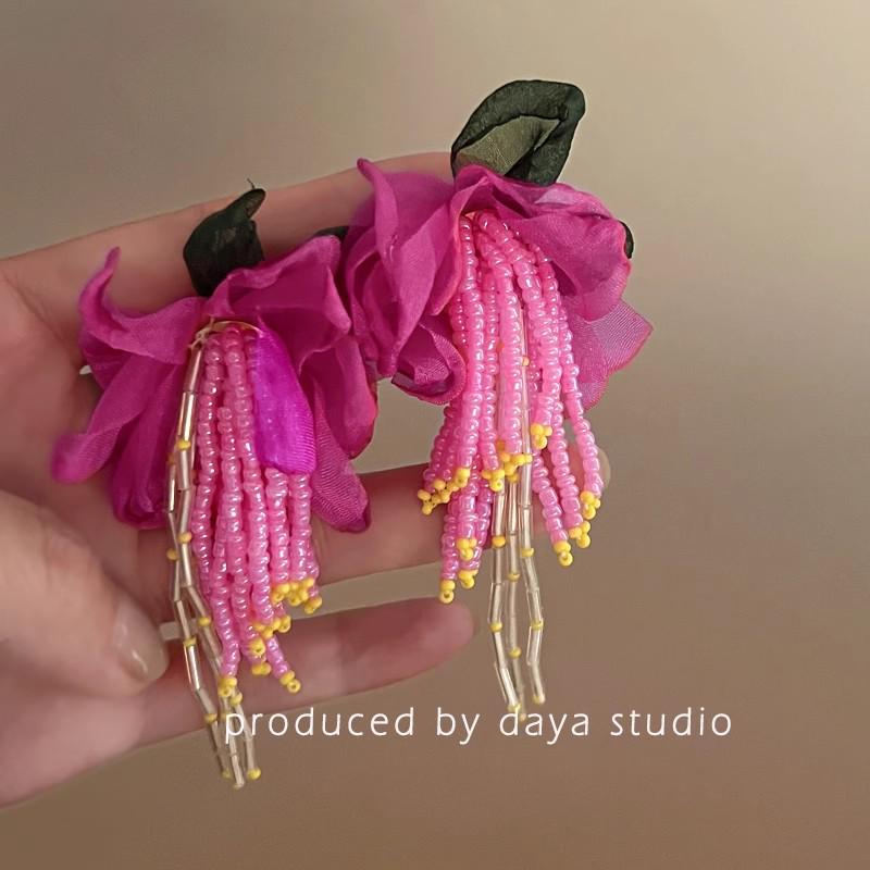 

Серьги-пусеты «Летний курортный стиль Мори Сладкий лепесток 2025»