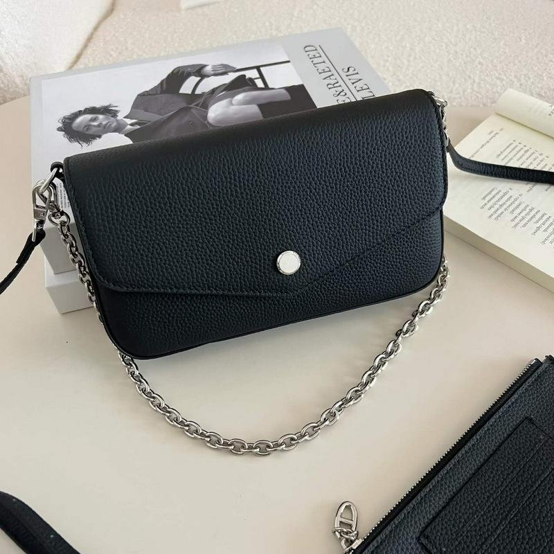 26 New leather women's bags, first layer cowhide lychee pattern envelope, mini small bag chain, single shoulder oblique span bag cross-border.