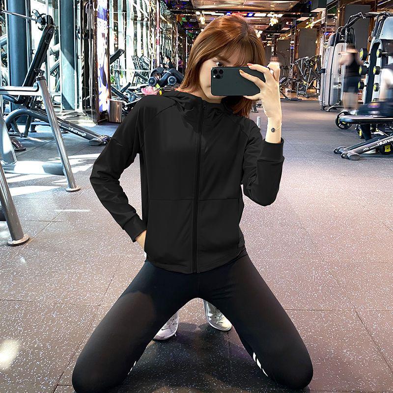 

Женская спортивная куртка свободного кроя с капюшоном - кардиган на молнии для йоги, бега, быстросохнущий фитнес-топ с длинным рукавом M чёрный